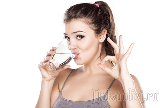 Вода для похудения: диетологи раскрывают секреты правильного употребления жидкости